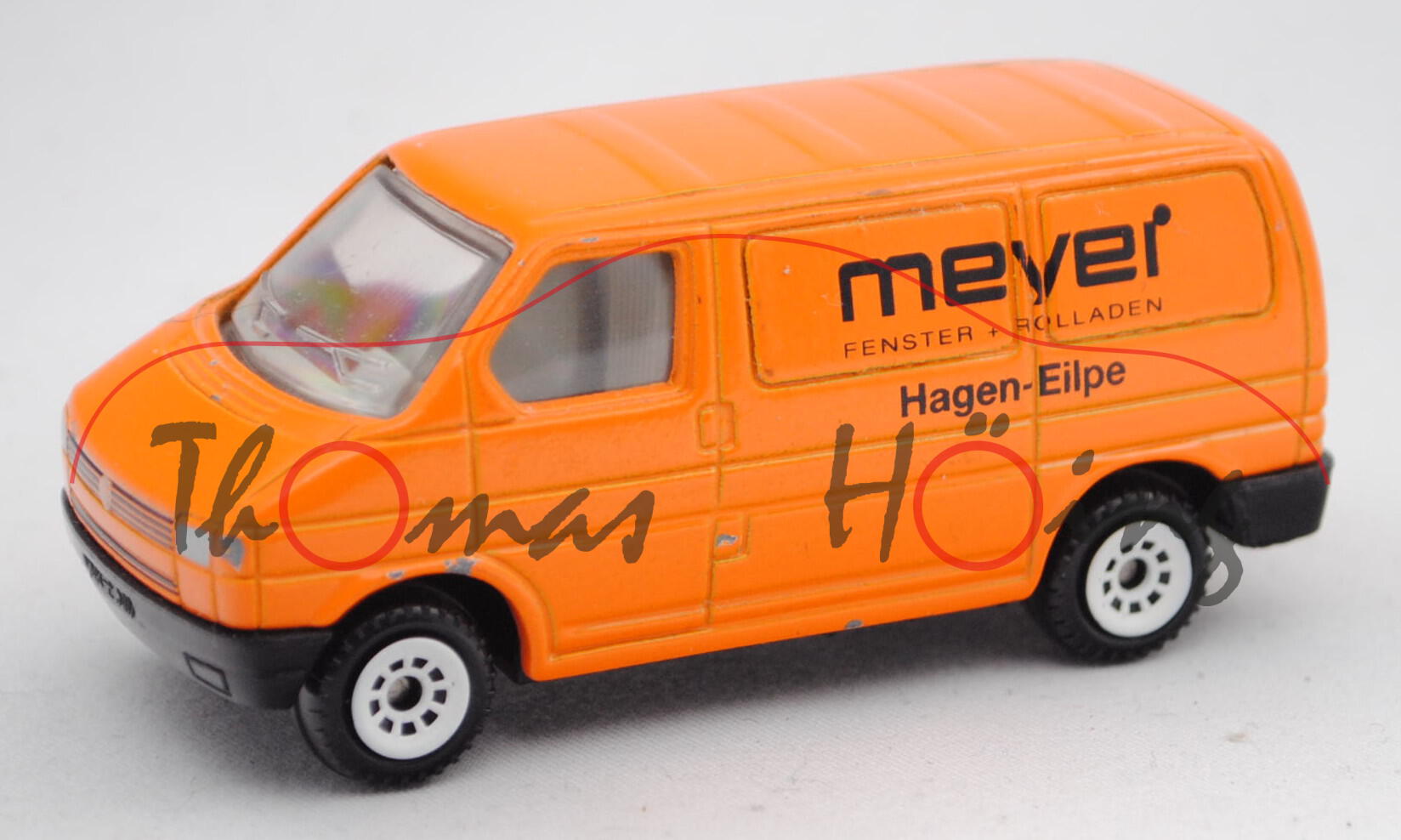 VW T4 Transporter Kastenwagen (Typ 70, Mod. 90-95), hellrotorange, meyer / FENSTER + ROLLÄDEN, m-