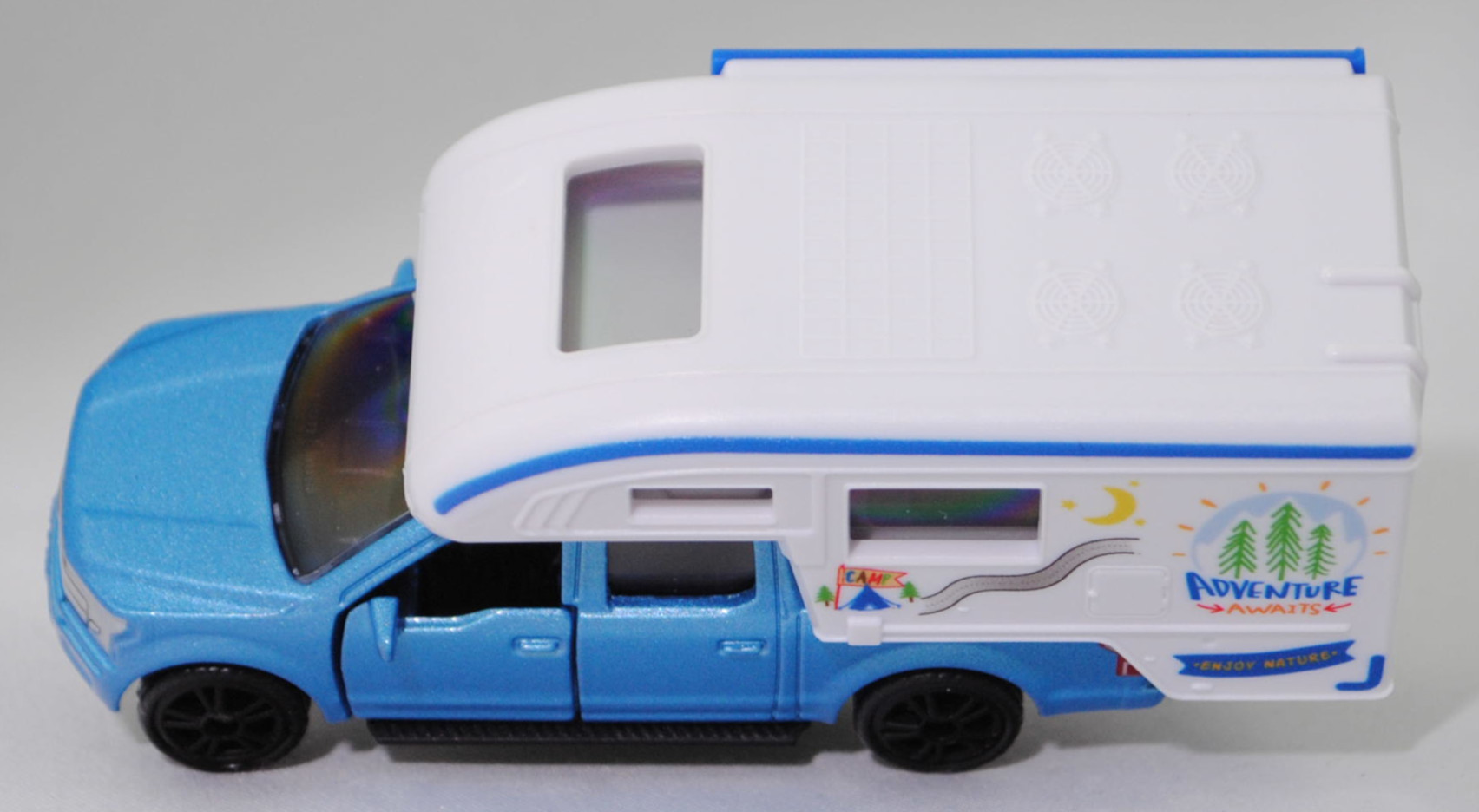 00000 Ford F-150 LARIAT STANDARD V8 SuperCrew mit 5,5 Ft Ladefläche (P552, Modell 2018-2020) mit Pick-Up-Wohnkabine, hell-brillantblaumetallic, SIKU SUPER, 1:71, P29f