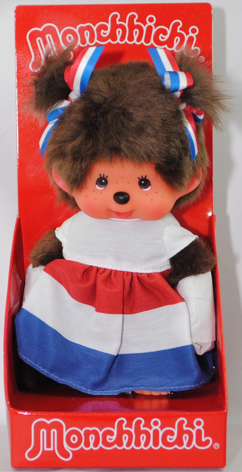 Monchhichi Dutch Dress Girl (Monchhichi Mädchen mit Kleid in niederländischen Nationalfarben), 20 cm groß, Sekiguchi (Limited Edition) (EAN 4905610253838)