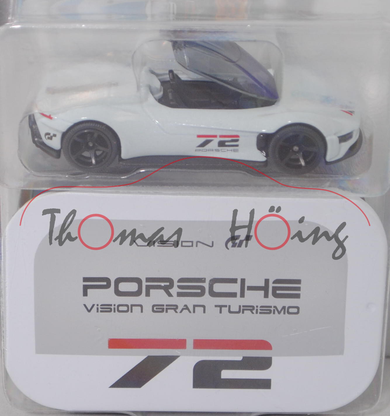 Porsche Vision Gran Turismo (Modell 2022), lichtgrau (vgl. oryxweiss), majorette, 1:59, Blister