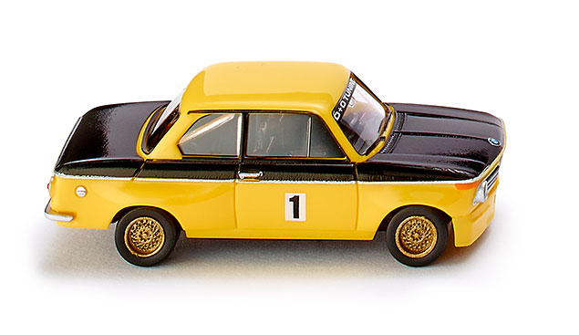 BMW 2002 Rennversion (Baureihe E10, Modell 1968-1975), hellgelb/schwarz, Startnummer 1, Wiking, 1:87