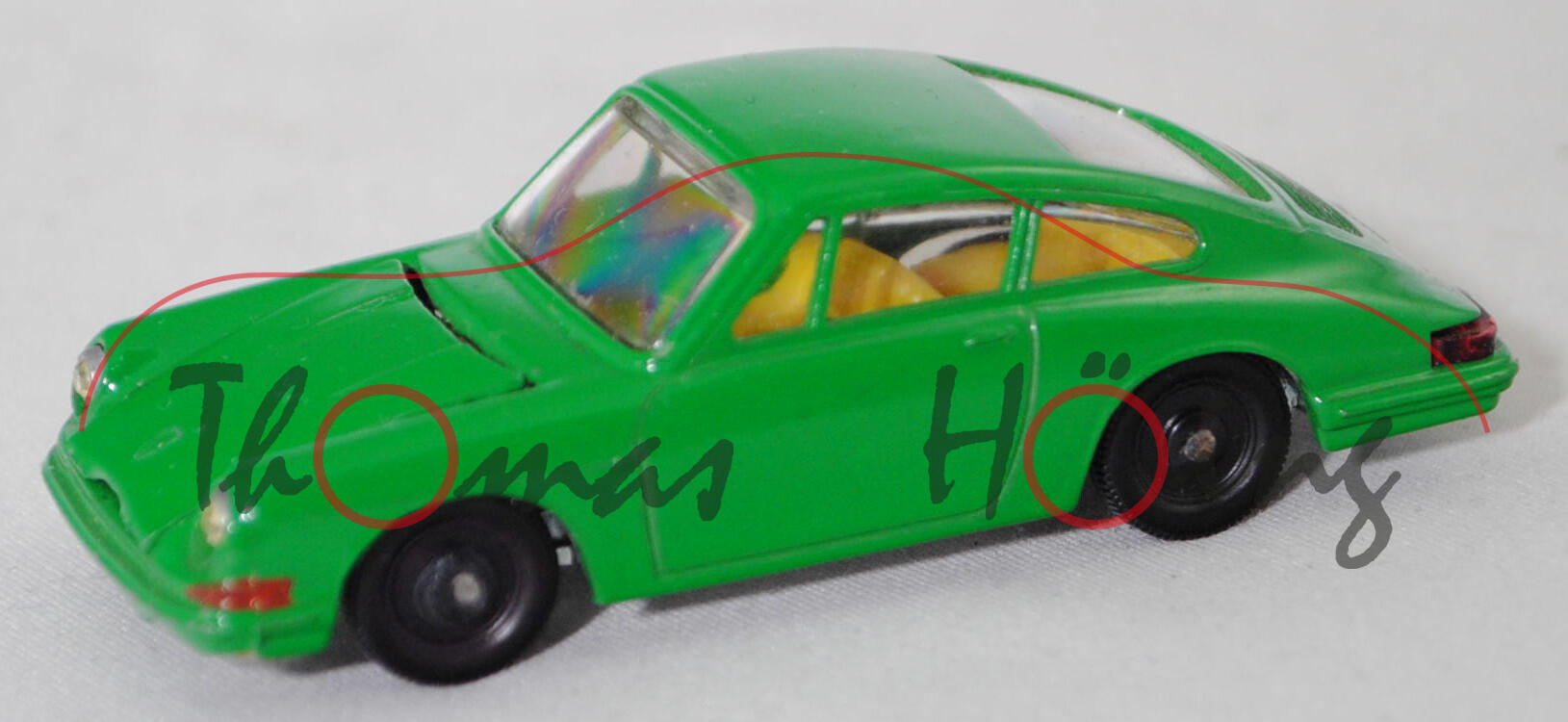00008 Porsche 911 (F-Modell bzw. Urmodell, Modell 1964-1965), verkehrsgrün, Rückleuchten rottransparent, R2, SIKU V-SERIE, 1:61, m