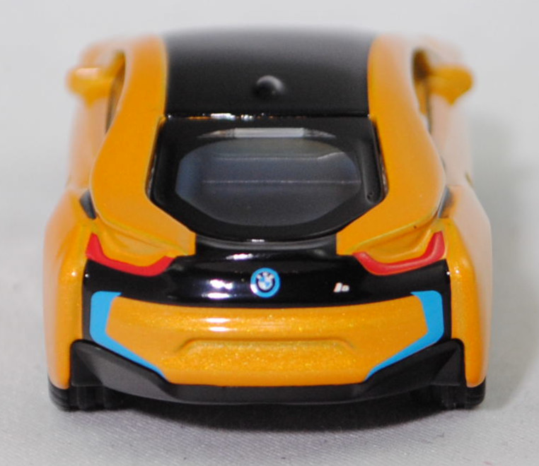 00000 BMW i8 Coupé (1. Generation, Typ I12, Vorfacelift (bei BMW Vor-LCI genannt), Modell 2014-2018), hell-maisgelbmetallic/schwarz, SIKU SUPER, 1:59, P29f