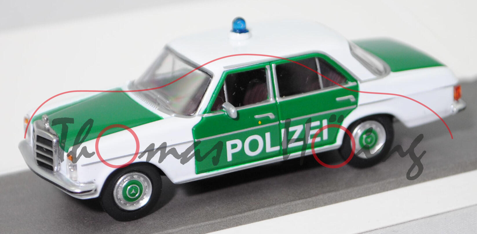 Mercedes-Benz 200 D/8 (W 115, Mod. 1967-1973) Polizei, reinweiß/minzgrün, Schuco EDITION 1:64, mb