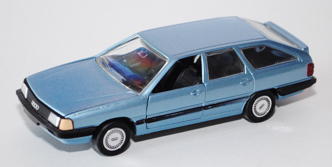 Audi 100 Avant quattro (C3, Typ 44), Modell 1983-1988, silberblaumetallic, innen schwarz, Schabak, 1