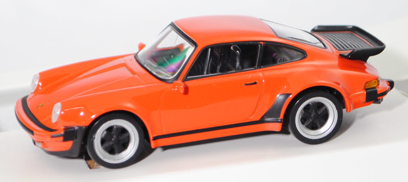 Porsche 911 Turbo 3,3 (2. Generation Porsche 911, G-Modell Typ 930 Coupé, Facelift 2 August 1979, Modell 1979-1982), continental orange (Farbcode 107), Norev Jet-car / Youngtimers, 1:43, mb