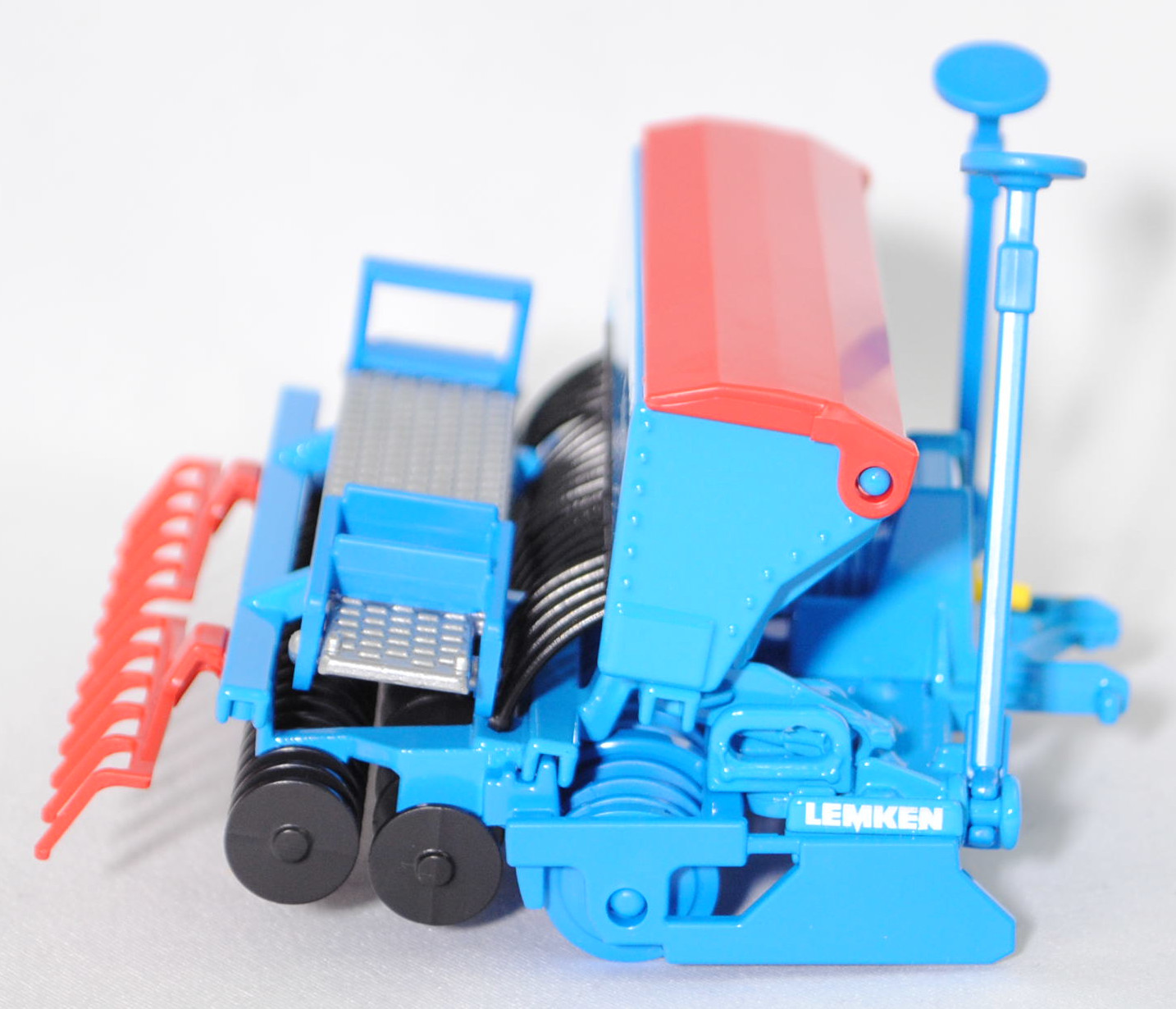 00000 LEMKEN Saphir 7/300 DS 125 (1. Generation, Baureihe Saphir 7, Modell 2001-2019) (Saat-Drill-Kombination), himmelblau, LEMKEN Saphir 7, SIKU FARMER 1:32, L17mpP
