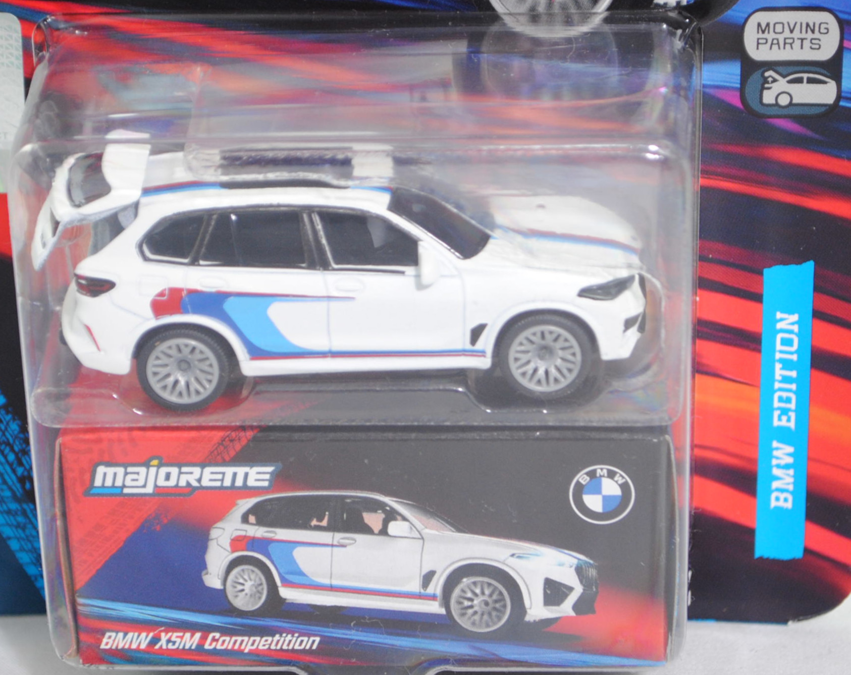 BMW X5 M Competition (F95, LCI 2023, Modell 2023-) (Nr. 244H), Karosserie alpinweiß uni, Zierstreifen in BMW Motorsport-Farben, majorette, 1:64, Blister (BMW EDITION)