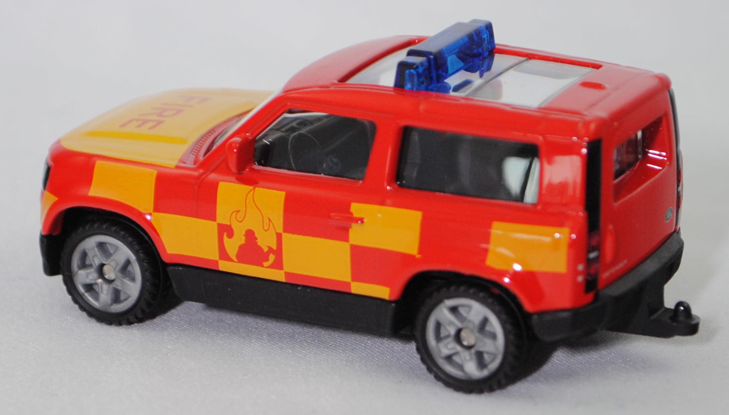 00000 Land Rover Defender 90 S P400 AWD (Typ L663, Vorfacelift, Modell 2020-2025) Feuerwehr, verkehrsrot, FIRE, B47 silbergrau, SIKU SUPER, 1:59, P29f