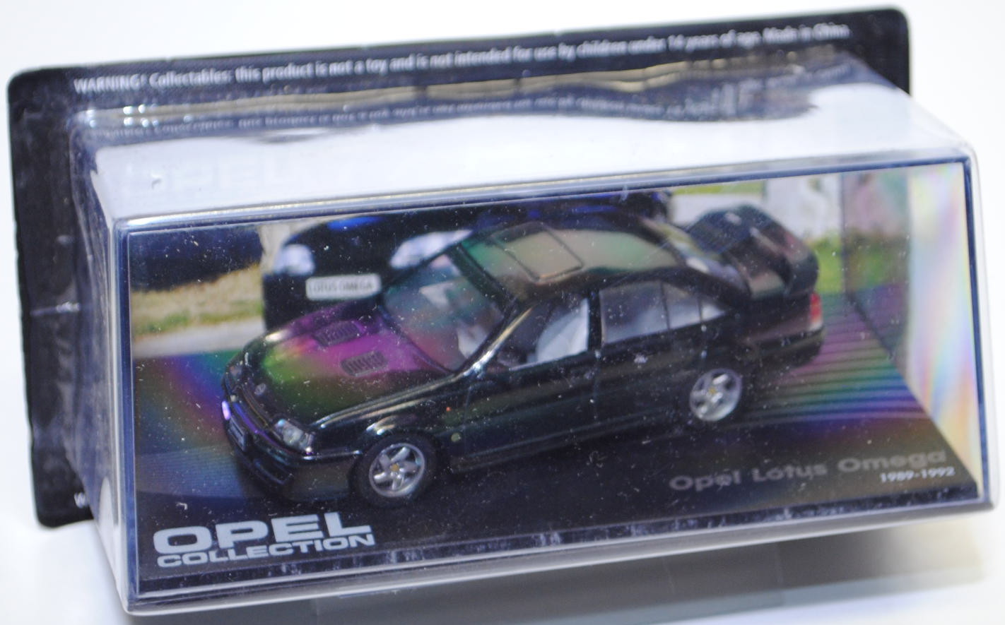 Opel Lotus Omega (Basis: Omega A), Modell 1989-1992, schwarzgrün, EAGLEMOSS INTERNATIONAL LTD, 1:43,