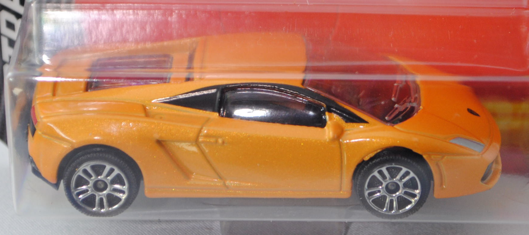 Lamborghini Gallardo LP 560-4 (Modell 2008-2012) (Nr. 219 D), chromgelbmetallic, majorette, ca. 1:61