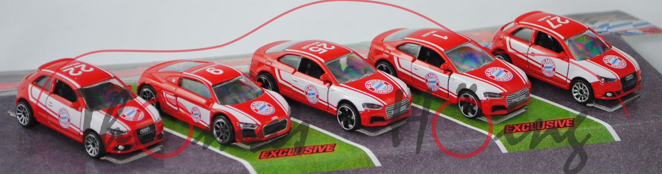 FC BAYERN MÜNCHEN (5 Modelle), Audi A1, 22+27; Audi R8 V10, 9; Audi S5 Coupé, 25+1, majorette, mb