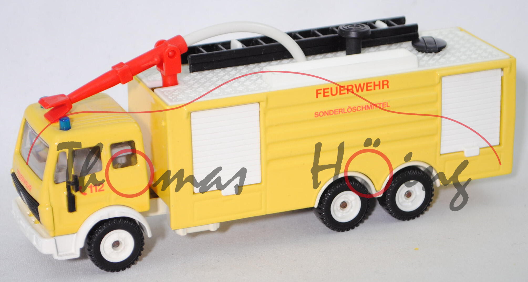 TLF 24/50 auf Fahrgestell Mercedes-Benz SK (Typ SK-I, Mod. 89-94), gelb, C 112 FEUERWEHR, SIKU Umbau