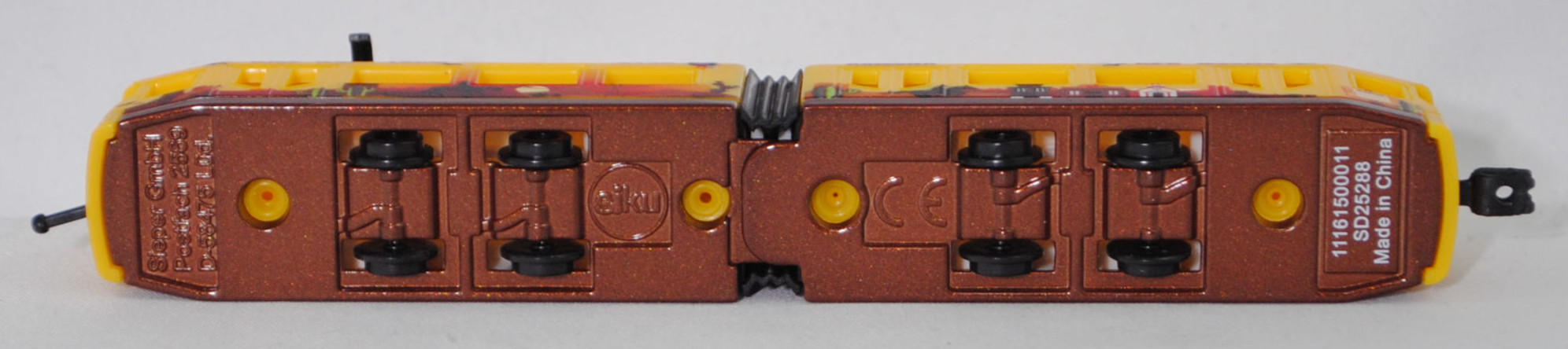 00014 ADtranz GT4N-ZR Niederflur-Straßenbahn (Modell 1997-2009), Wagenkästen verkehrsgelb, WILD WEST TRAM UTAH ARIZONA NEW MEXICO, SIKU SUPER, 1:117, P29f