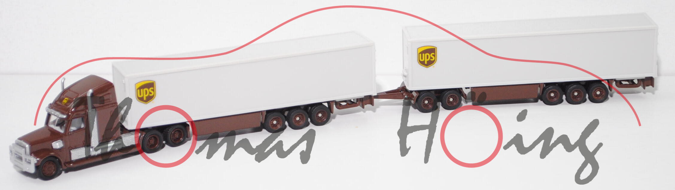 00001 FREIGHTLINER® CORONADO® CC132 (Mod. 01-10) Road Train, braun/weiß, ups, SIKU, 1:87, L17mpK